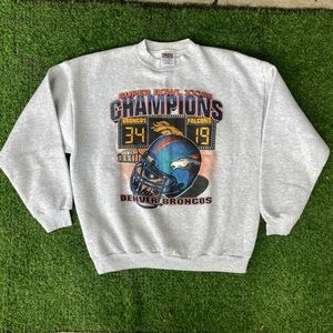 VINTAGE 90s Denver Broncos SUPERBOWL Crewneck